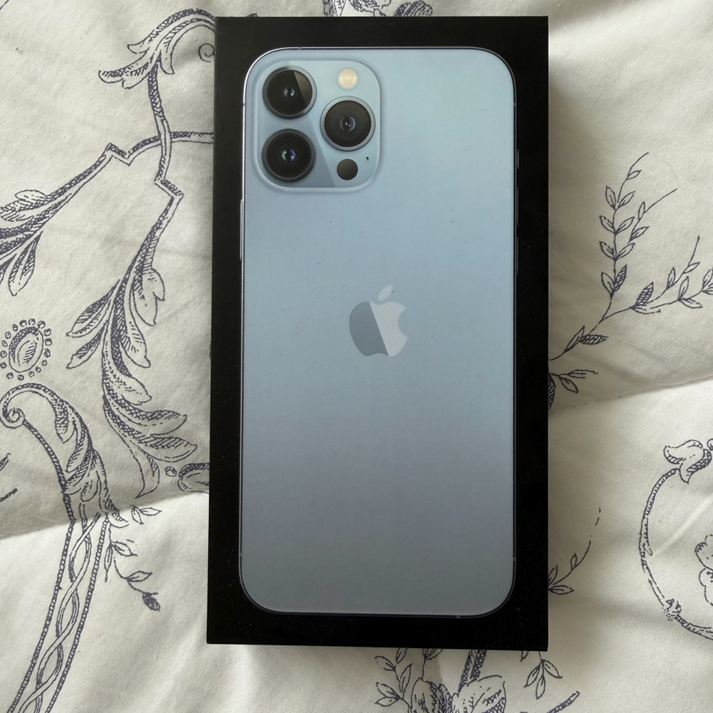 Apple iPhone 13 Pro Max Box 1TB Sierra Blue (6)
